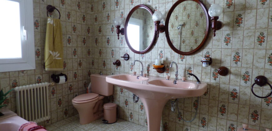 Se Vende Casa en Onil Ref. 772